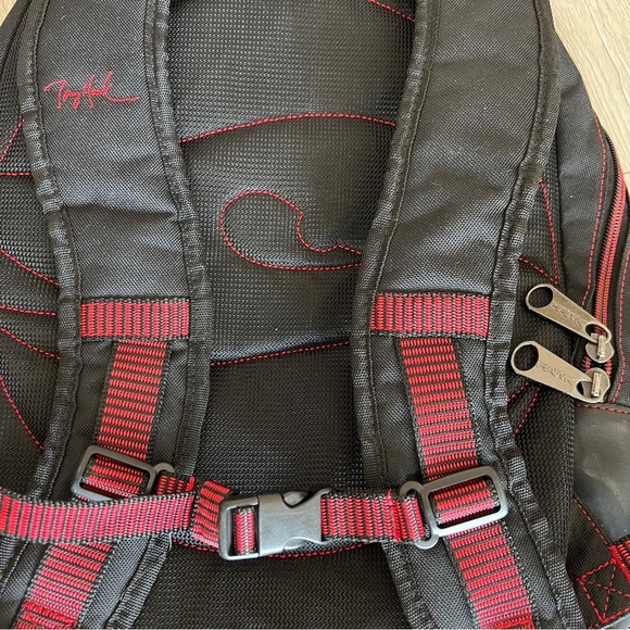 TONY HAWK® Skateboarders  16” BACKPACK Black with red details​ NWOT - Picture 4 of 12